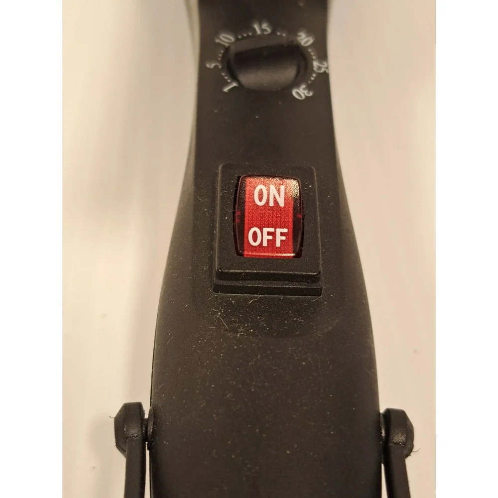 Revlon RV084 Three Barrel Jumbo Ceramic Hair Waver Black Silver Deep Waves